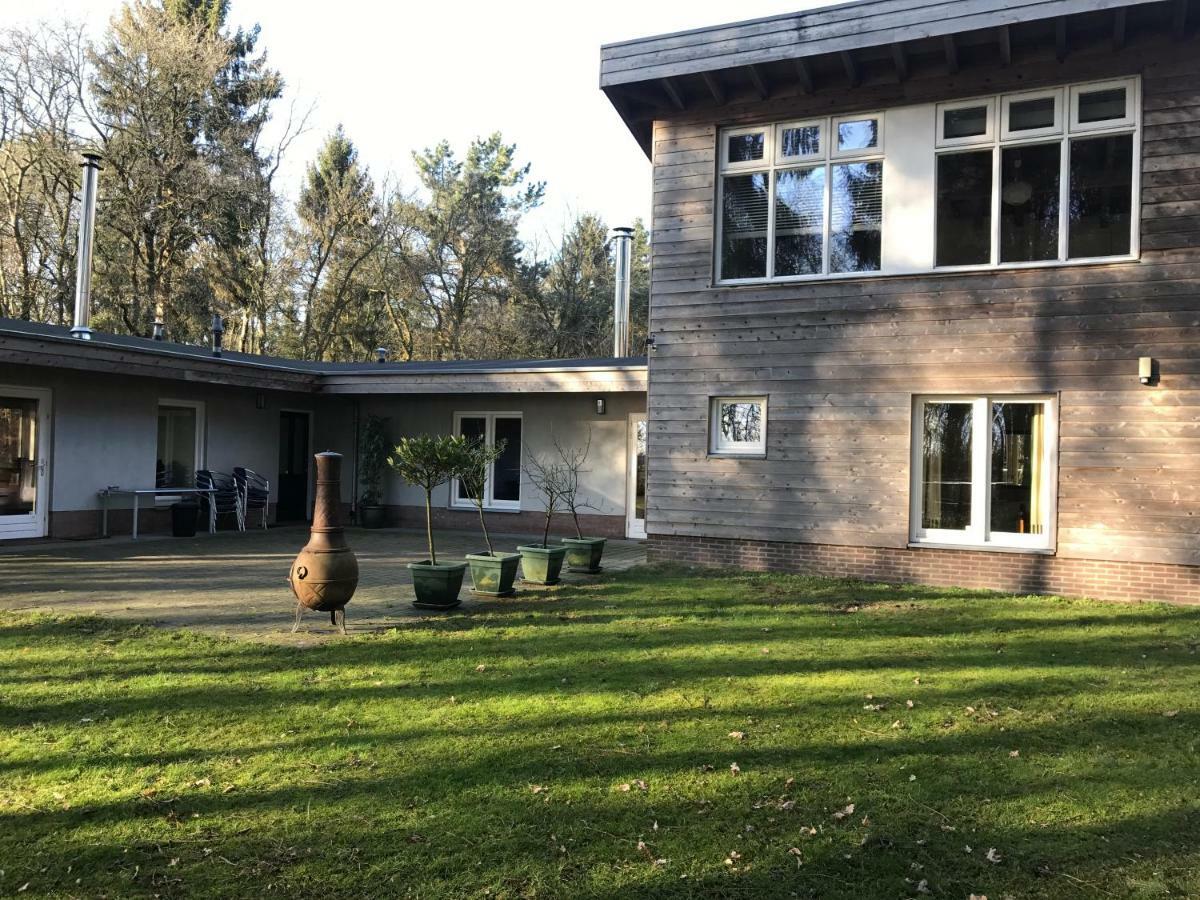 Het Atelier, Ruime Vrijstaande Vakantiewoning 200M2 Voor Maximaal 8 Personen Leende Exteriör bild